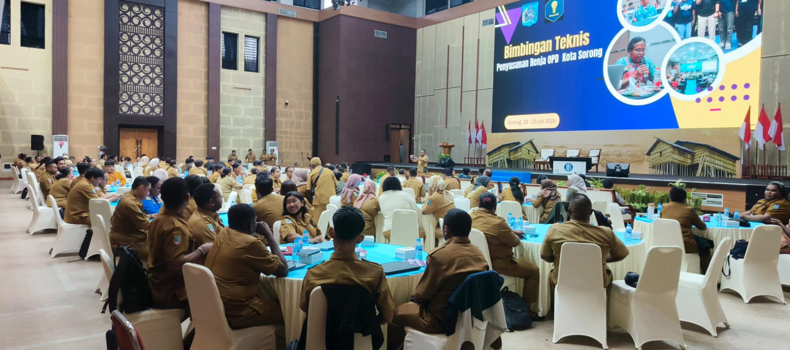 PLT. SEKDA KOTA SORONG BUKA BIMTEK PENYUSUNAN RENJA OPD